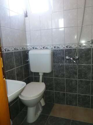 Отели типа «постель и завтрак» Villa Grafenberg Улцинь Номер с кроватью размера «king-size» и видом на море-4