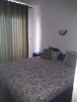 Отели типа «постель и завтрак» Villa Grafenberg Улцинь Двухместный номер с 1 кроватью или 2 отдельными кроватями и боковым видом на море-8