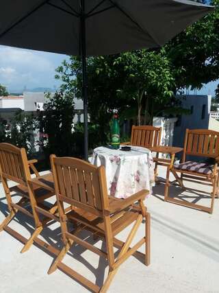 Отели типа «постель и завтрак» Villa Grafenberg Улцинь-1