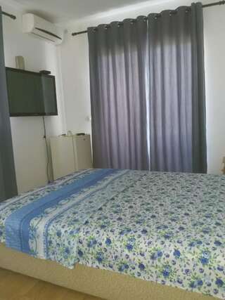 Отели типа «постель и завтрак» Villa Grafenberg Улцинь Номер с кроватью размера «king-size» и видом на море-13